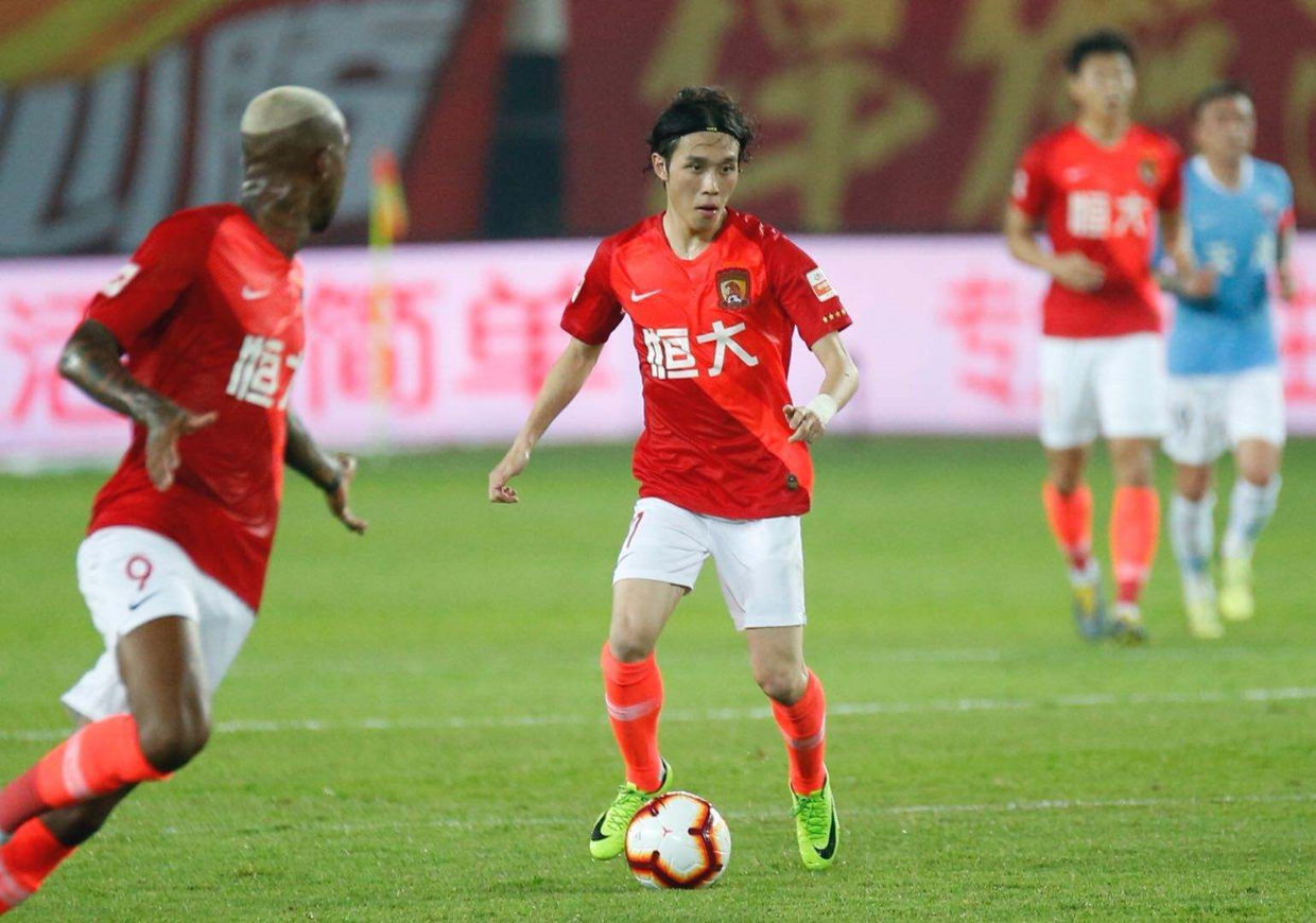 yabo sports-刷新纪录引发热议！，Rookie在切尔西比赛中出色防守上演精彩一战-yabo sports